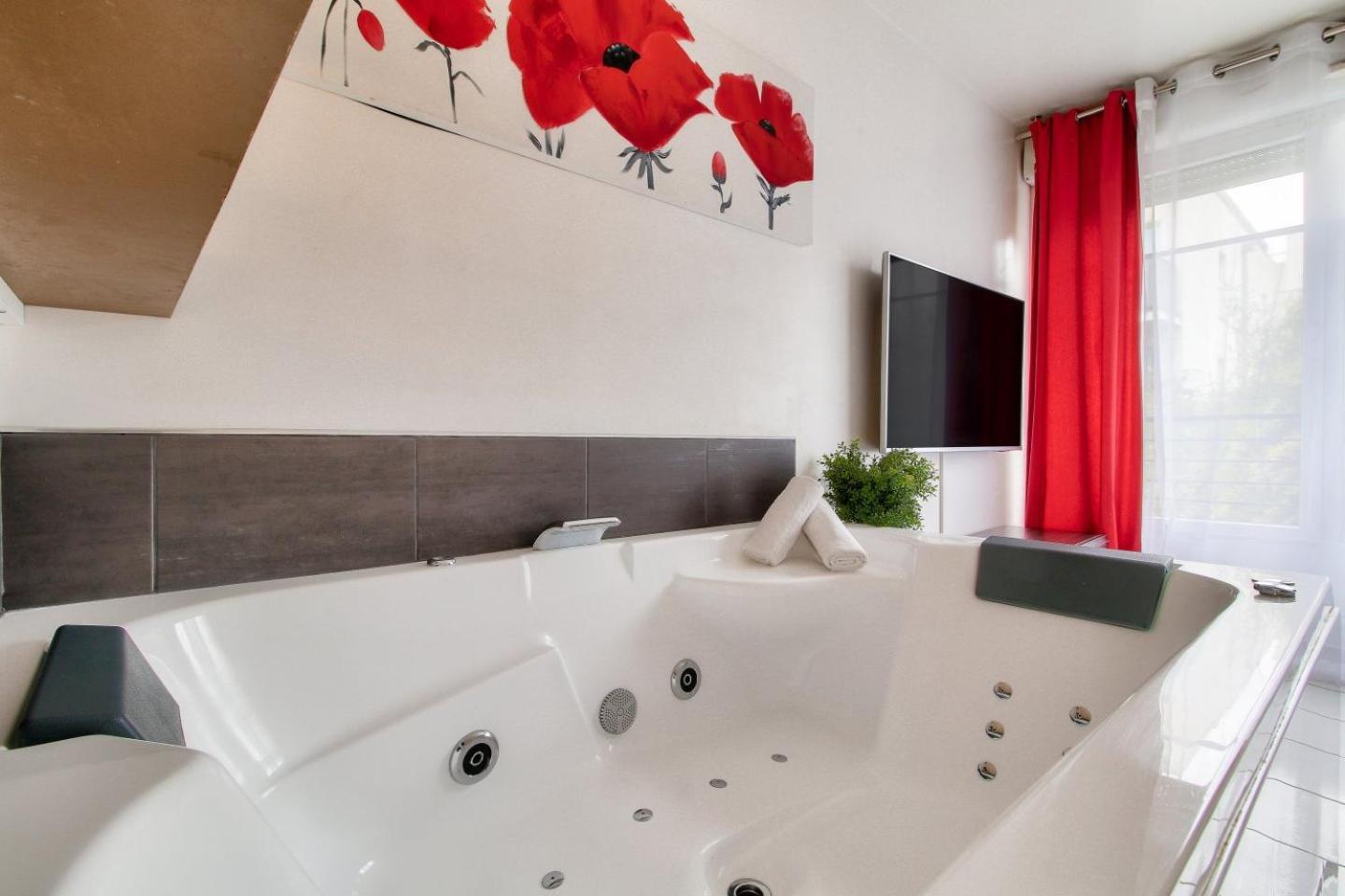 123Home-Loft & Spa مونتِفرا المظهر الخارجي الصورة