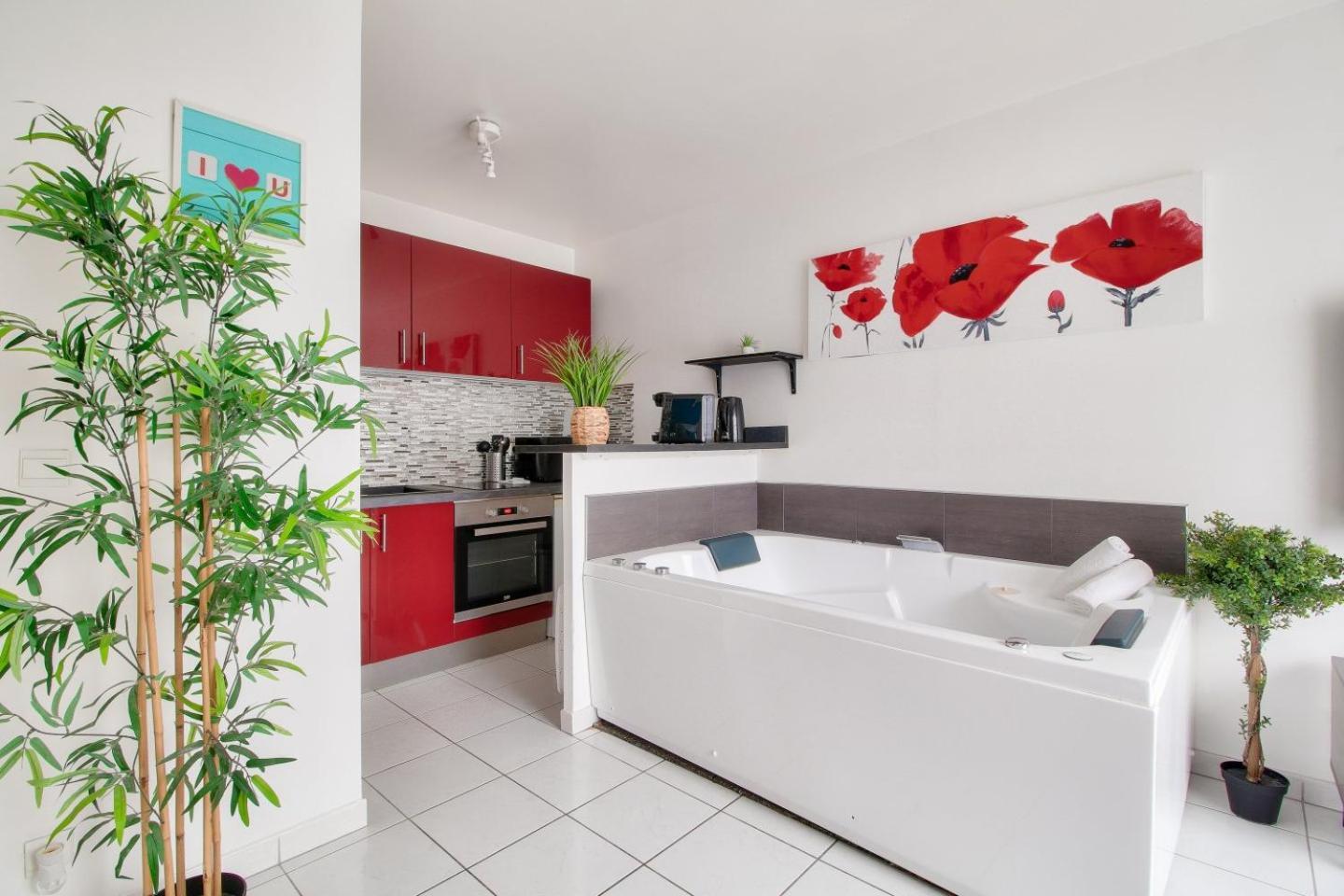 123Home-Loft & Spa مونتِفرا المظهر الخارجي الصورة