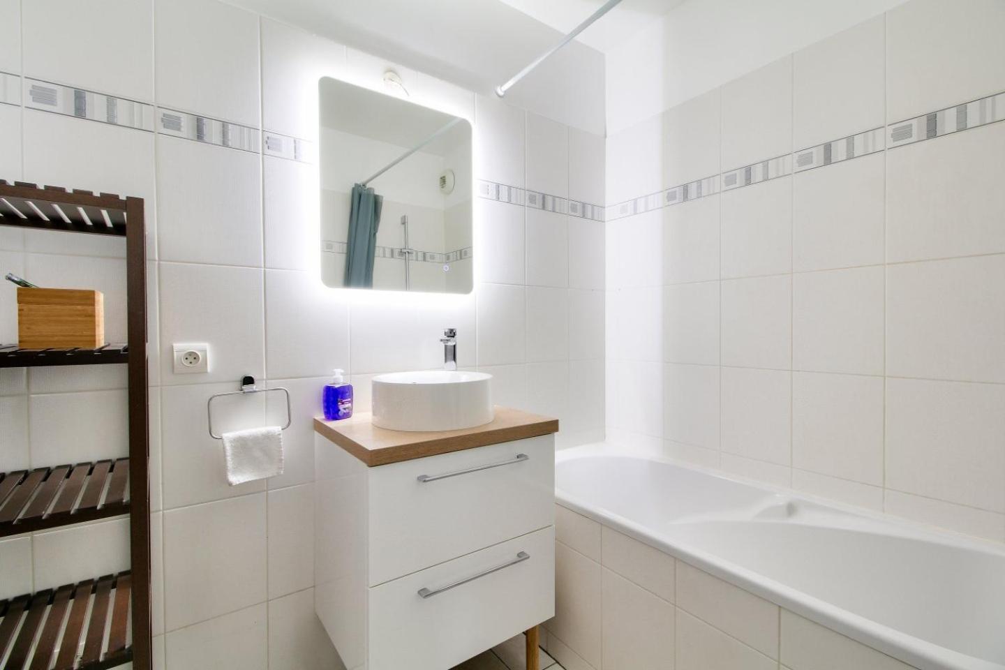 123Home-Loft & Spa مونتِفرا المظهر الخارجي الصورة